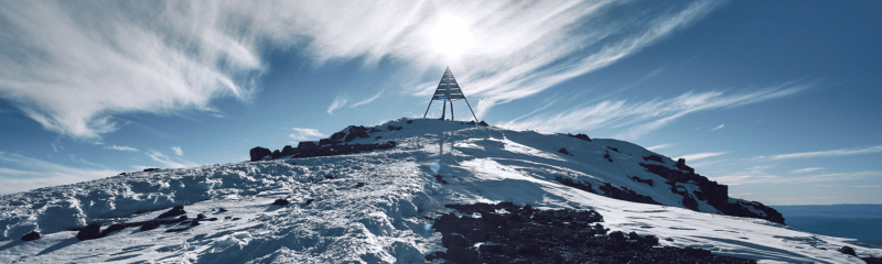 how long does it take to climb mount Toubkal